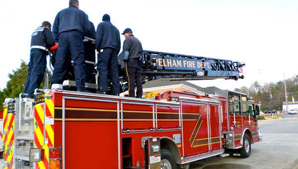 Firefighters Train On New Truck Shelby County Reporter Shelby