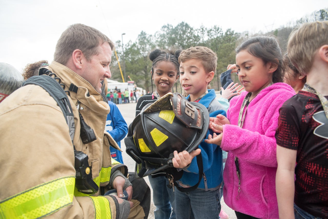 Pelham Oaks students learn about careers Shelby County Reporter