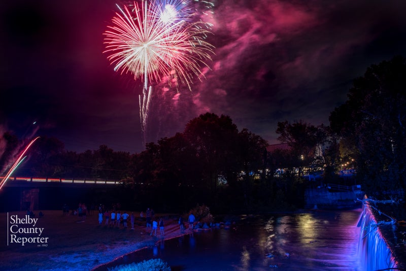 Helena hosts fireworks show to celebrate Fourth of July Shelby County