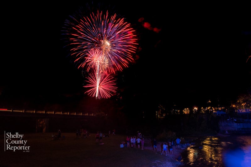 Helena hosts fireworks show to celebrate Fourth of July Shelby County