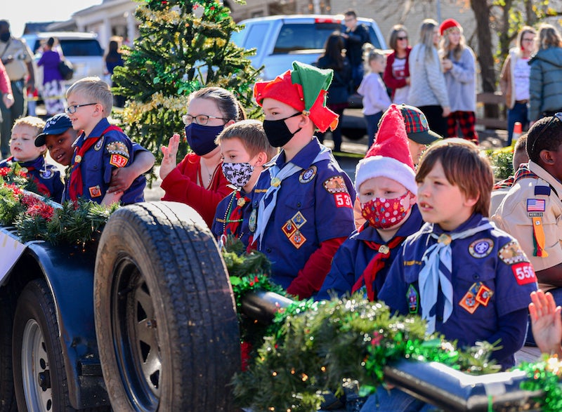 Dandridge Christmas Parade 2022 Helena Rings In Christmas With Tree Lighting, Parade - Shelby County  Reporter | Shelby County Reporter