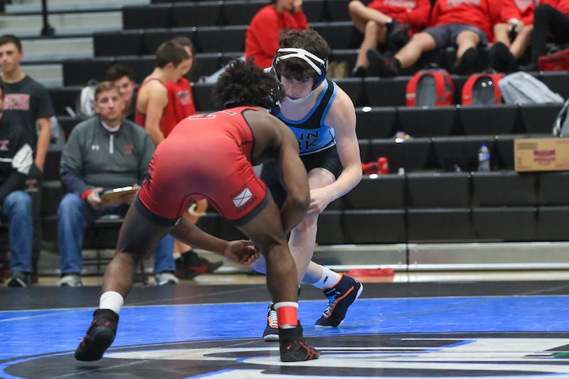 Local teams compete in Over the Mountain Wrestling Duals event - Shelby ...