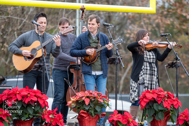 Pelham kicks off Christmas season with concert in the park Shelby