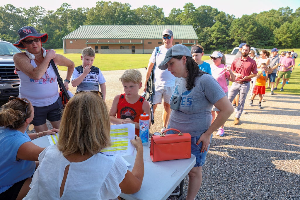 Oak Mountain inspiring new generation of players with youth football ...