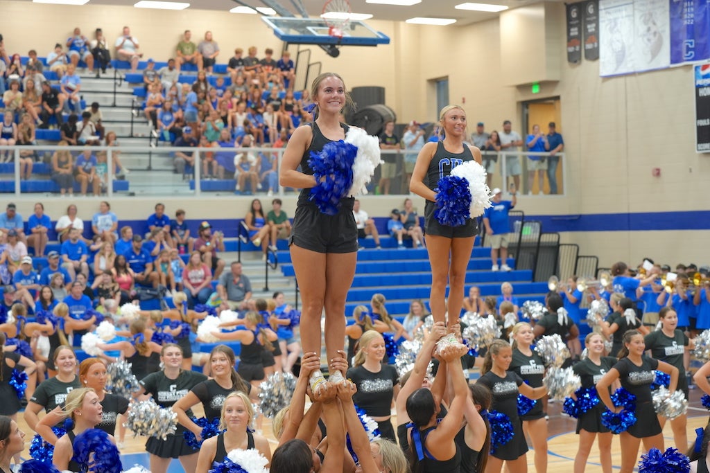 Chelsea fans look forward to new season after successful community pep rally – Shelby County Reporter